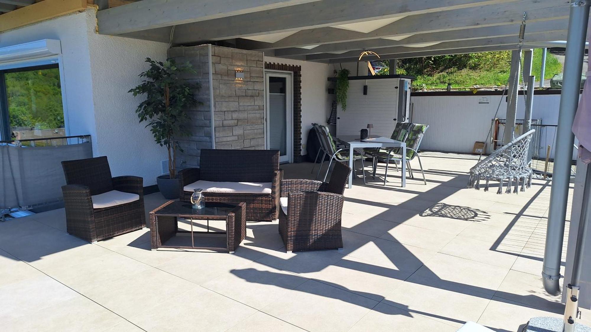 Seeblick-Ferienwohnung Im "Ferienhaus Agger-Blick" Mit Traumhafter Sonnen-Terrasse, Sauna, E-Kamin & Kajak 古默斯巴赫 外观 照片